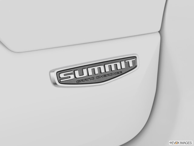 New 2024 Jeep Grand Cherokee 4xe Summit 4xe Sport Utility in Burnsville  #NT71072