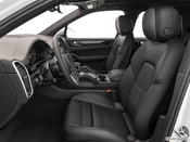 2023 Porsche Cayenne Interior: 0