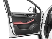 2025 Porsche Macan Interior: 0