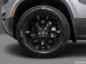 2026 Land Rover Defender 130 Exterior: 1
