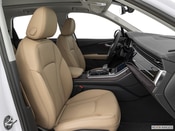 2025 Audi Q7 Interior: 0