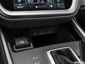 2025 Subaru Legacy Interior: 0