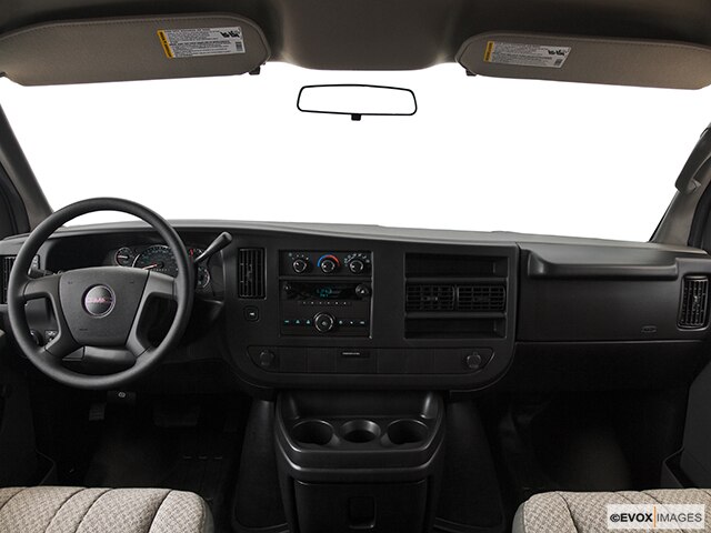 2009 gmc savana 2500