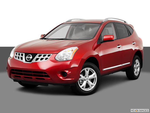 Nissan rogue 2011