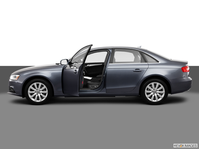 Audi A4  2013年式　値引きしました！ ワンダー速報 急遽アウディ行ってきました。値引きが拡大中?! そして