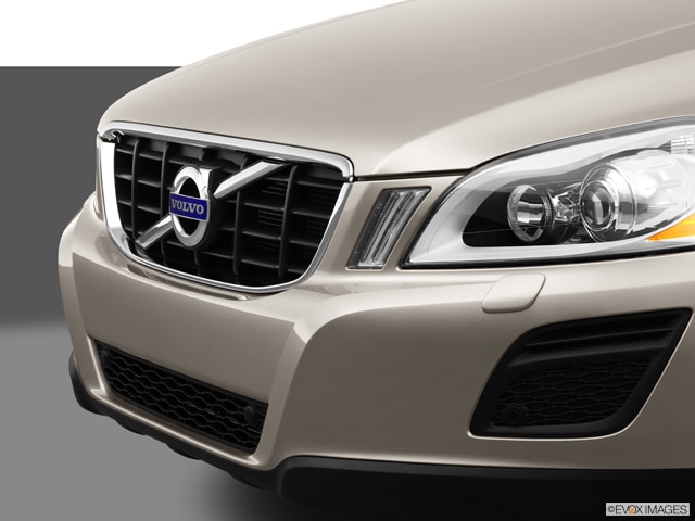 2013 Volvo XC60 Specs, Price, MPG & Reviews