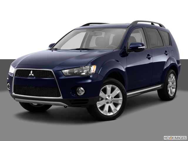 2013 Mitsubishi Outlander Prices, Reviews & Pictures | Kelley Blue ...