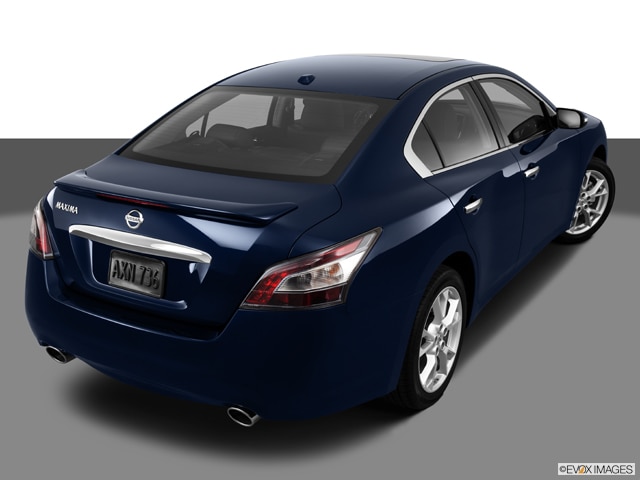 2013 nissan maxima blue