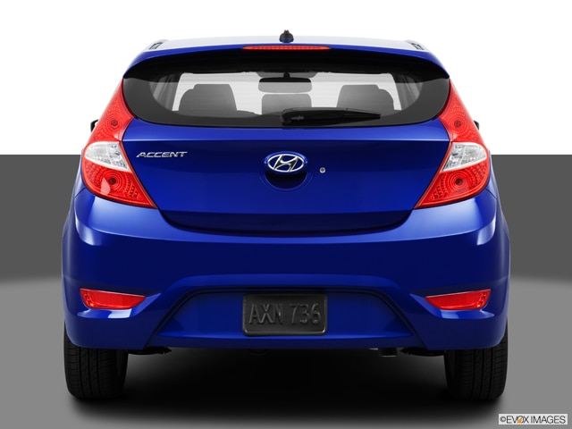 2013 hyundai accent deals kbb