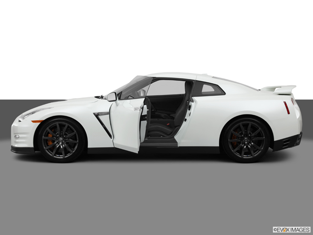 2014 Nissan GT-R Price, Value, Depreciation & Reviews | Kelley