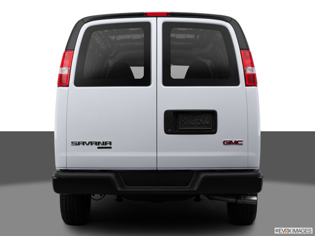 2014 savana cargo van