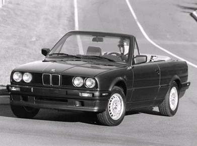 BMW 3 Series 318i Convertible 2D