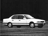 1992 BMW 7 Series 735i Sedan 4D