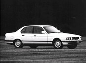 1992 BMW 7 Series Lifestyle: 2