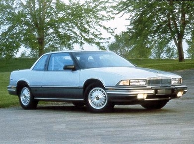 Regal Custom Coupe 2D image