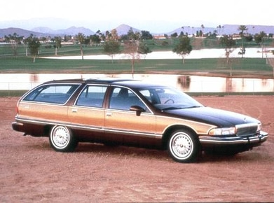 Buick Roadmaster Estate Wagon 4D