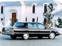 1992 Cadillac Fleetwood Sedan 4D