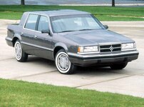 1992 Dodge Dynasty LE Sedan 4D