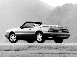 1992 Ford Mustang