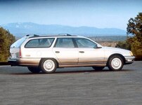 1992 Ford Taurus GL Wagon 4D