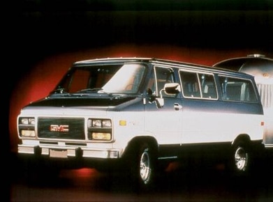 Rally Wagon 3500 Van image