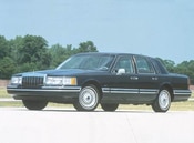 1992 Lincoln Town Car Lifestyle: 2