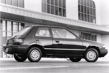 1992 MAZDA 323 SE Hatchback 2D