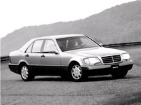 1992 Mercedes-Benz 400 SE Sedan 4D