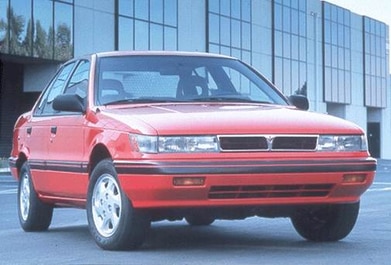 Mitsubishi Mirage GS DOHC Sedan 4D