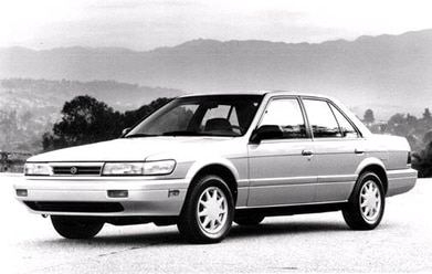 Stanza GXE Sedan 4D image