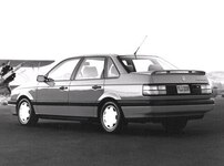 1992 Volkswagen Passat GL Sedan 4D