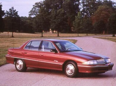 Buick Skylark Custom Sedan 4D