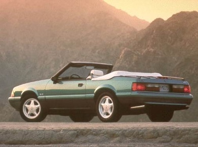 Mustang LX Convertible 2D image
