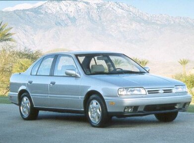 G20 Sedan 4D image