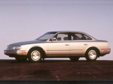 Q45 Sedan 4D image
