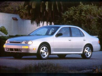 Altima SE Sedan 4D image