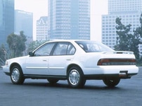 1993 Nissan Maxima SE Sedan 4D