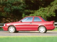 1993 Nissan Sentra SE-R Sedan 2D