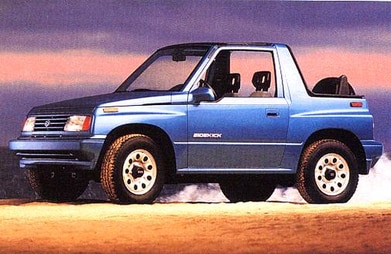 Sidekick JS Convertible SUV 2D image