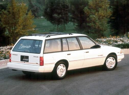 1994 Chevrolet Cavalier Wagon 4D