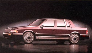 LeBaron LE Sedan 4D image