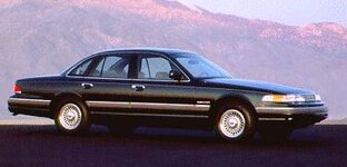 1994 Ford Crown Victoria LX Sedan 4D
