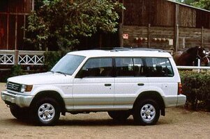 1994 Mitsubishi Montero