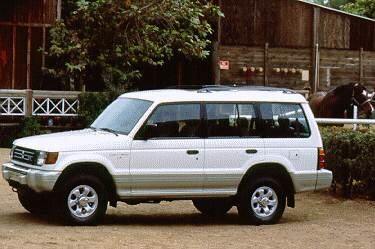 Montero LS Sport Utility 4D image