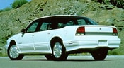 1994 Oldsmobile Cutlass Supreme Lifestyle: 2