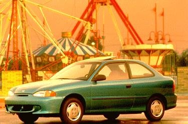 1995 Hyundai Accent Exterior: 0