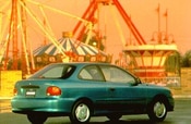 1995 Hyundai Accent Lifestyle: 2