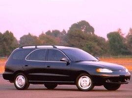 1996 Hyundai Elantra