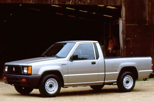 1996 Mitsubishi Mighty Max Regular Cab Exterior: 0