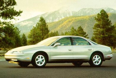 Aurora Sedan 4D image